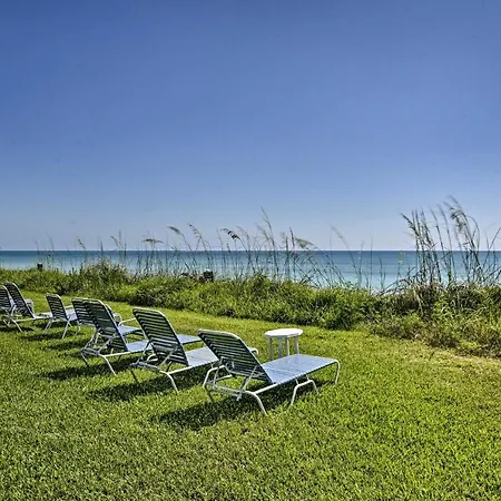 Waterfront Vero Beach Condo With Ocean-View Balcony